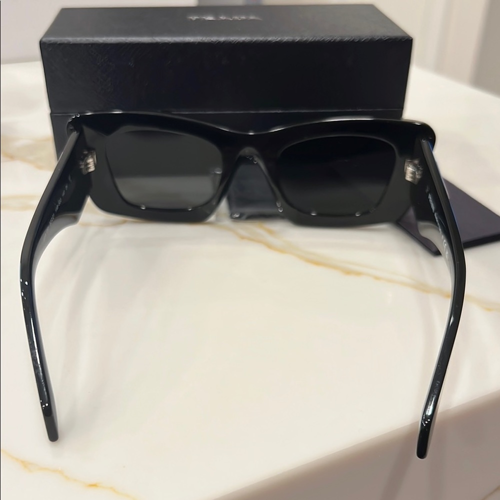 Prada Black Women's Sunglasses PR13Z - Brand New - Picture 9 of 10
